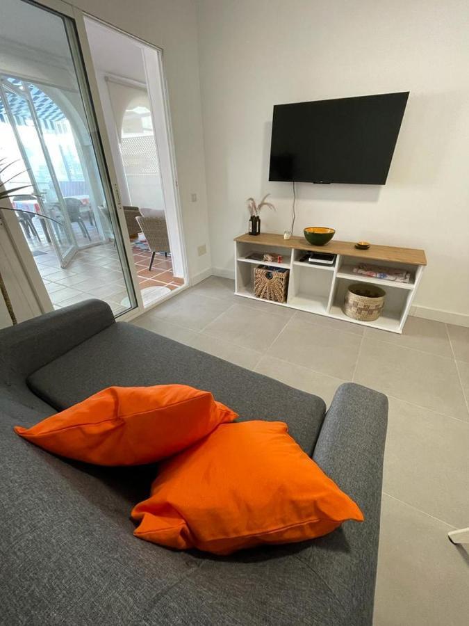 Apartamento Encantador Piso Con Terraza Y Piscina Benalmádena Exterior foto