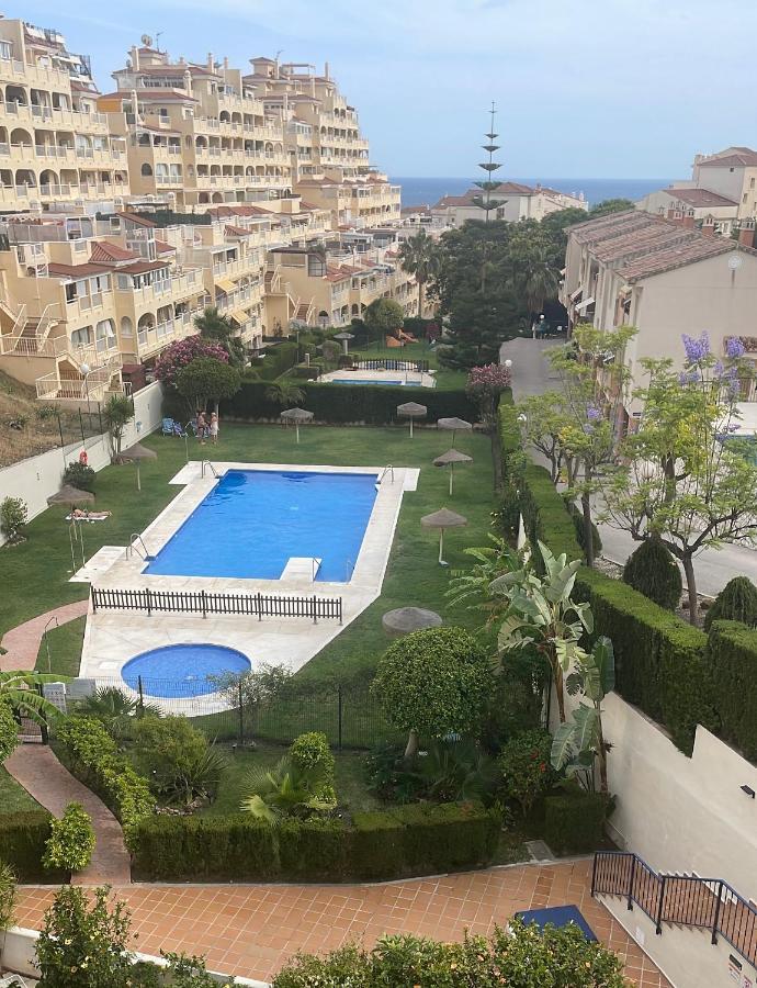Apartamento Encantador Piso Con Terraza Y Piscina Benalmádena Exterior foto
