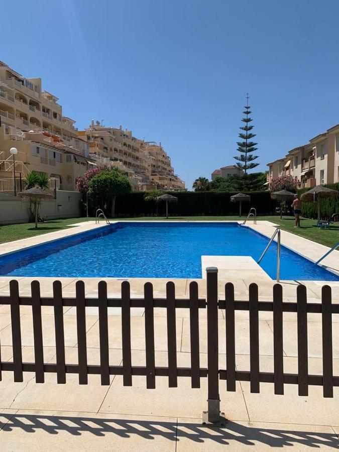 Apartamento Encantador Piso Con Terraza Y Piscina Benalmádena Exterior foto